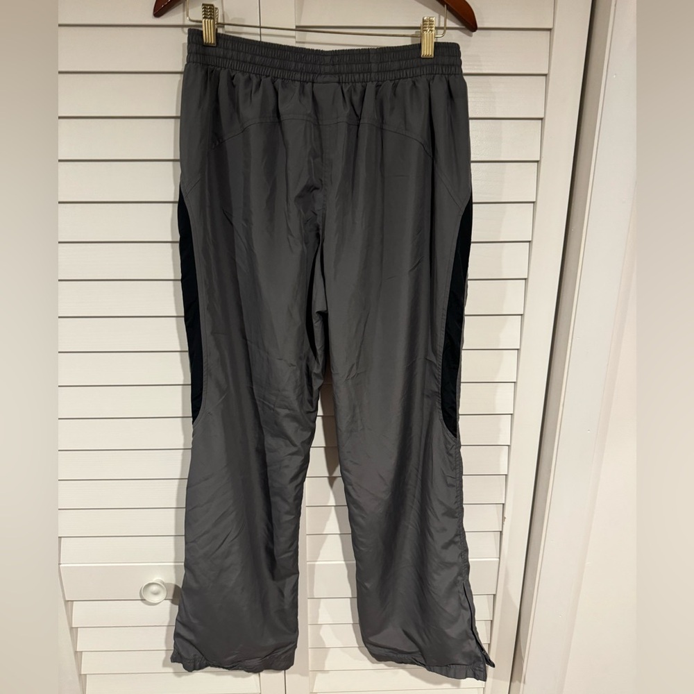 Under Armour Pants Swooshy Material